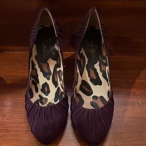 Jessica Simpson - purple suede pumps
